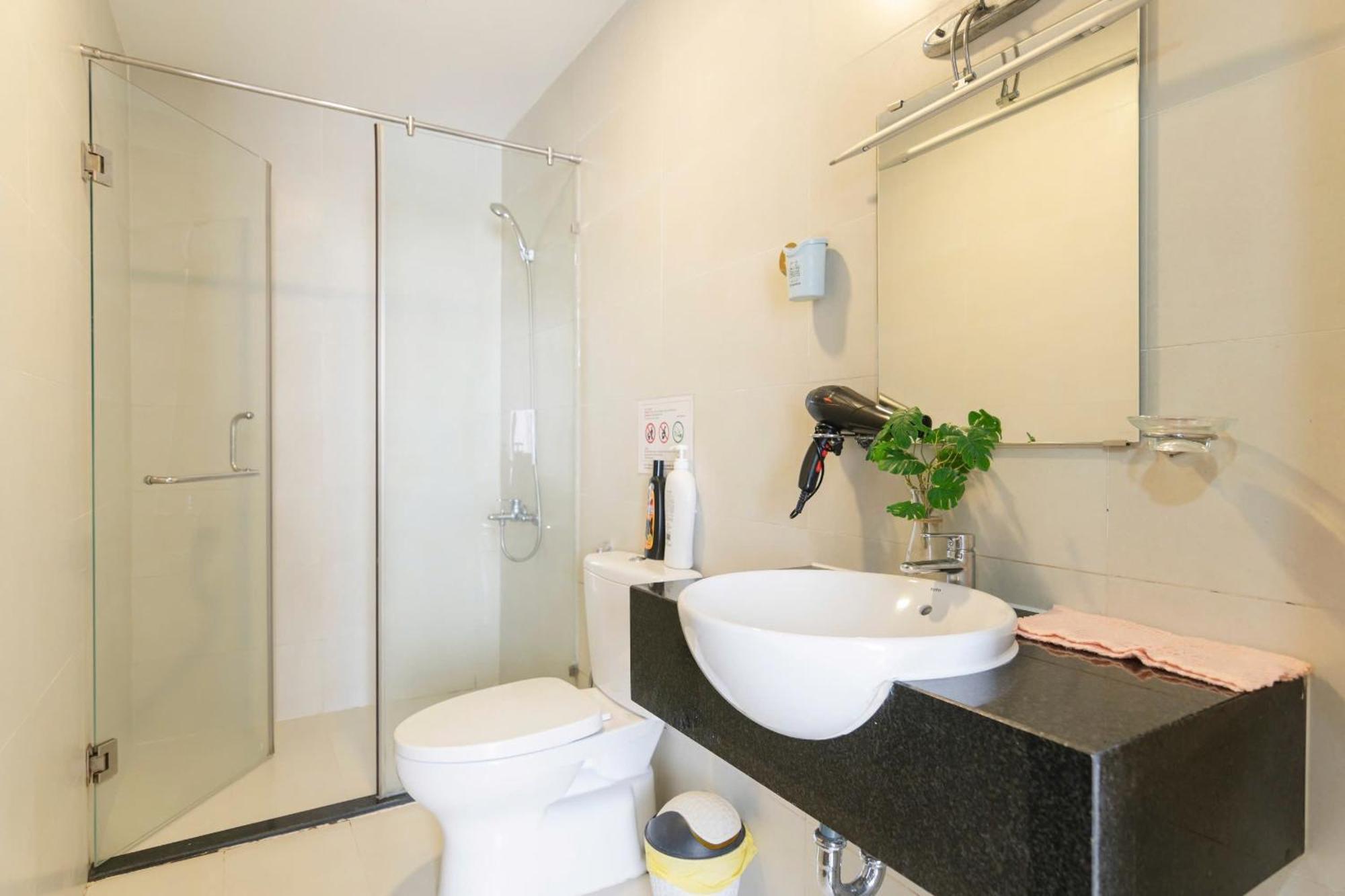 Grand Riverside Aparment 4brs 5 Beds Near D1 Apartamento *