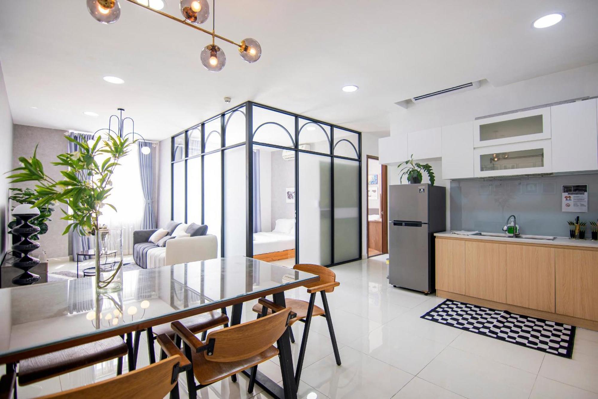 Grand Riverside Aparment 4brs 5 Beds Near D1 Apartamento *