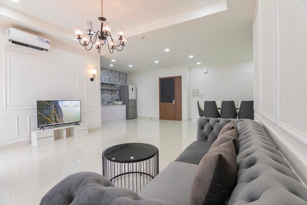 Grand Riverside Aparment 4brs 5 Beds Near D1 Apartamento *