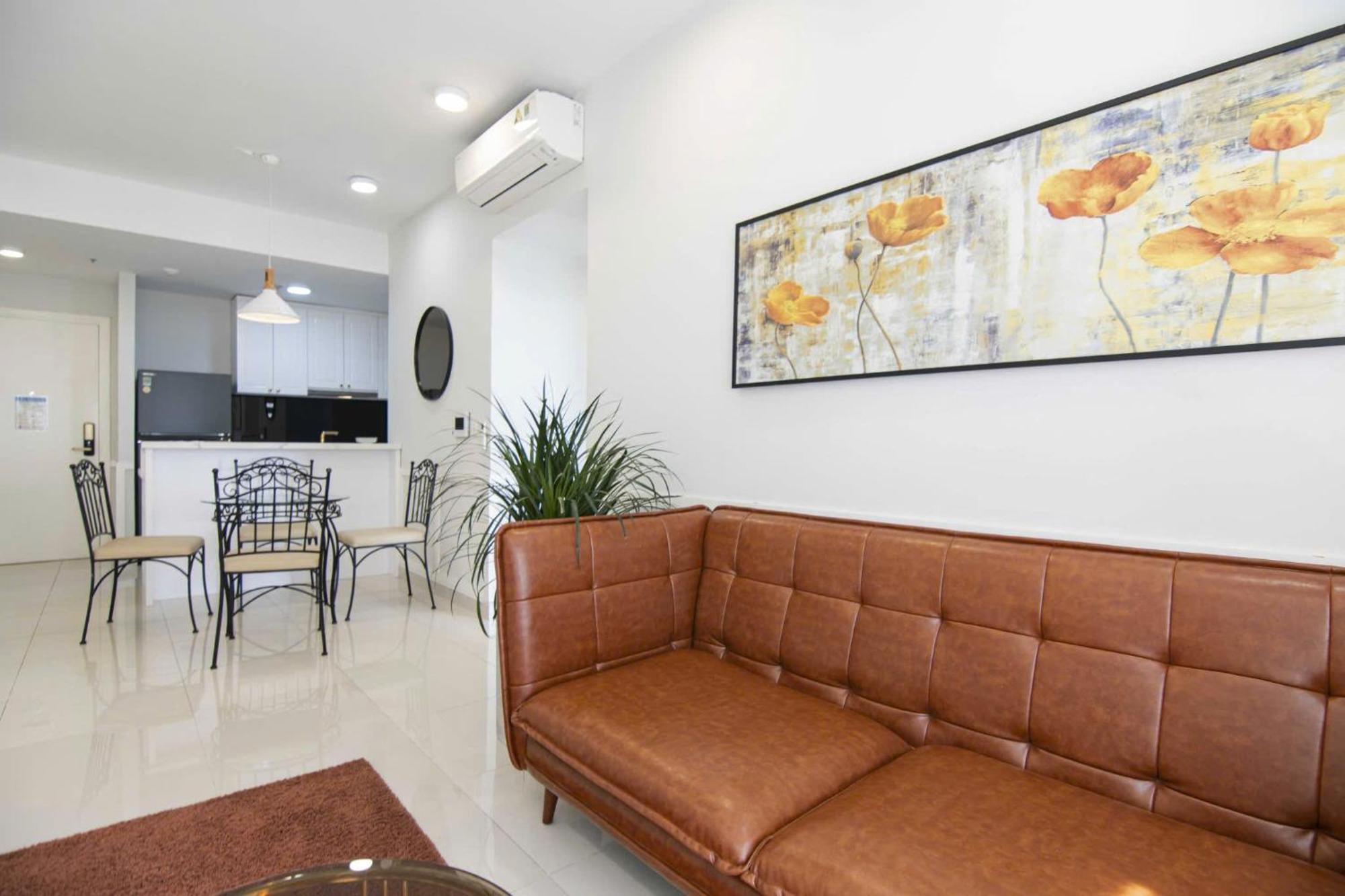 Grand Riverside Aparment 4brs 5 Beds Near D1 Apartamento *