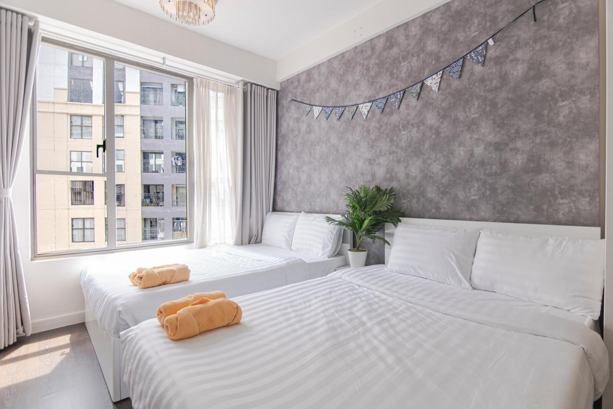 Grand Riverside Aparment 4brs 5 Beds Near D1 *